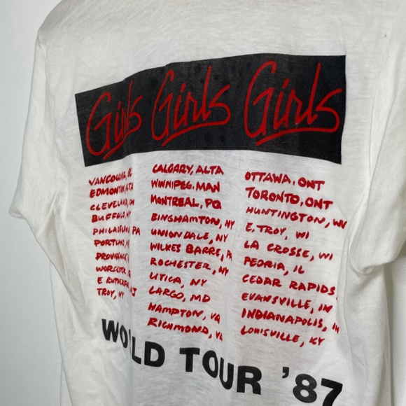 Vintage 1987 Motley Crüe Girls, Girls, Girls Tour Tee - Picture 5 of 5